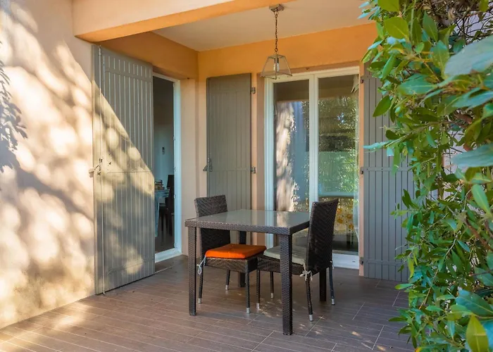 2 - Du Soleil Σαιντ-Μαξίμ